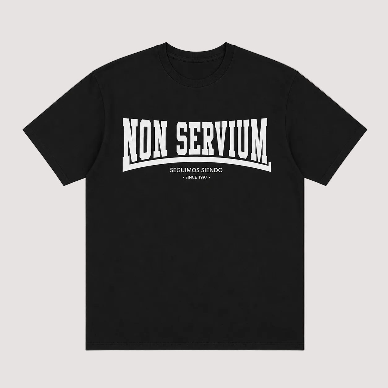 Camiseta Logo "Seguimos Siendo" Non Servium