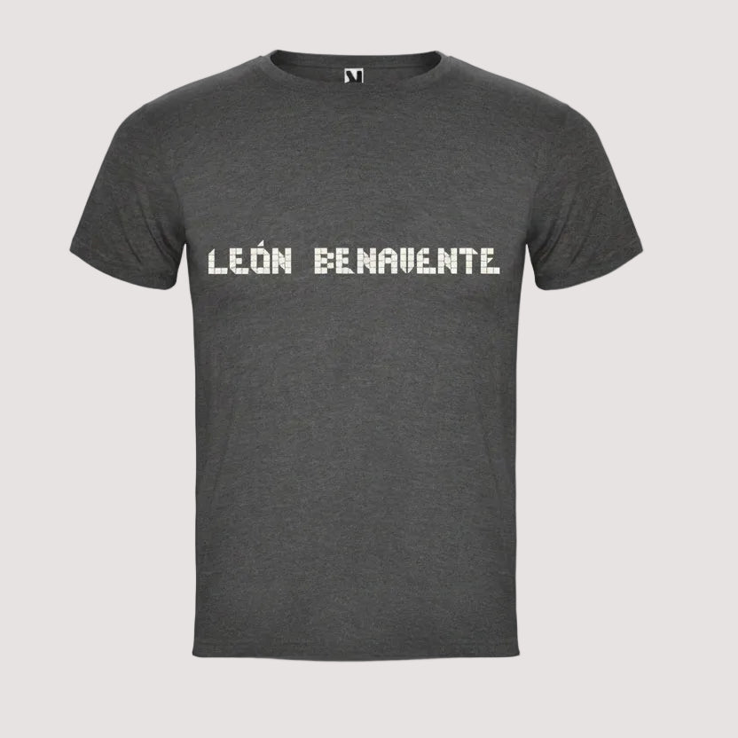 Camiseta "Cubos" León Benavente